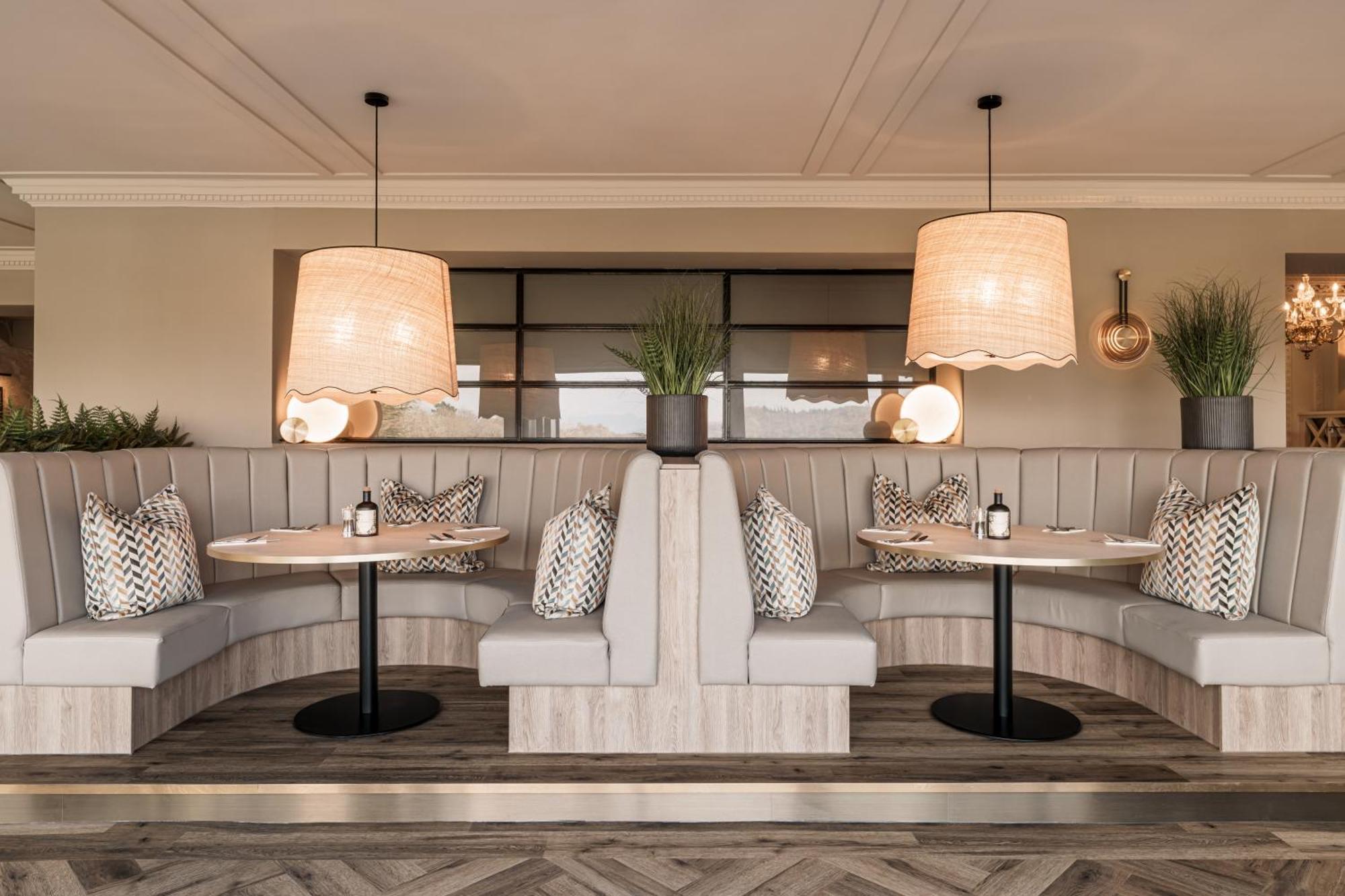 Craig Manor Hotel 4*